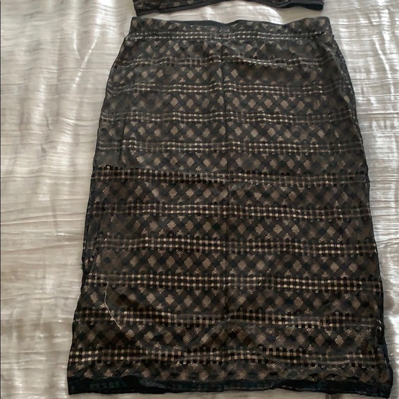 Two piece skirt set - Picture 3 of 3